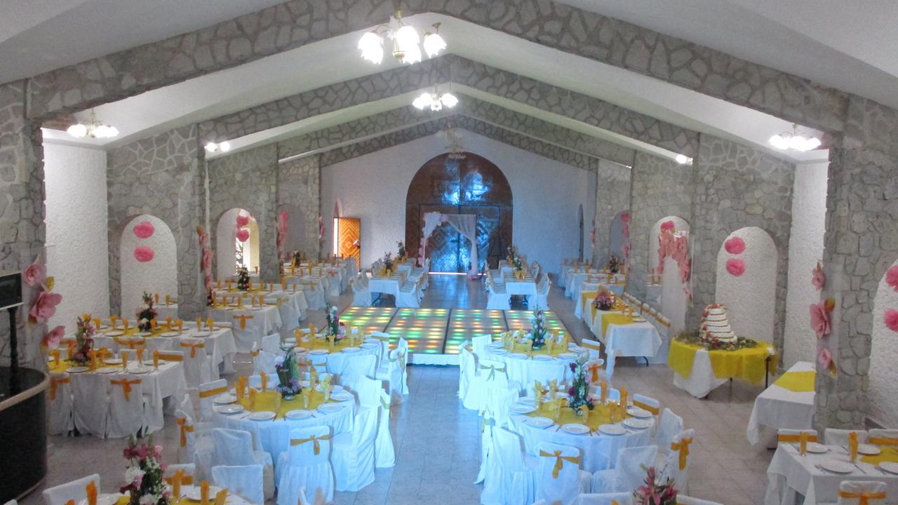 Hotel Villa Monarca Inn Zitácuaro المظهر الخارجي الصورة