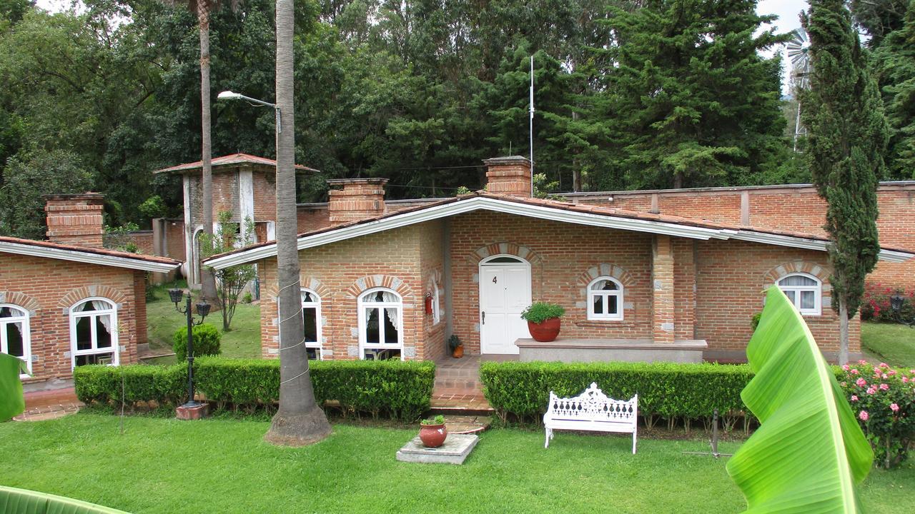 Hotel Villa Monarca Inn Zitácuaro المظهر الخارجي الصورة