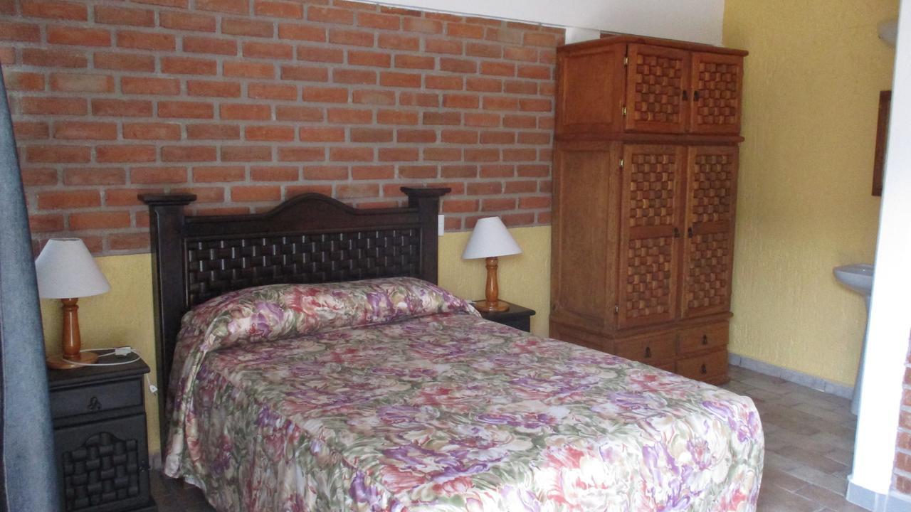 Hotel Villa Monarca Inn Zitácuaro المظهر الخارجي الصورة