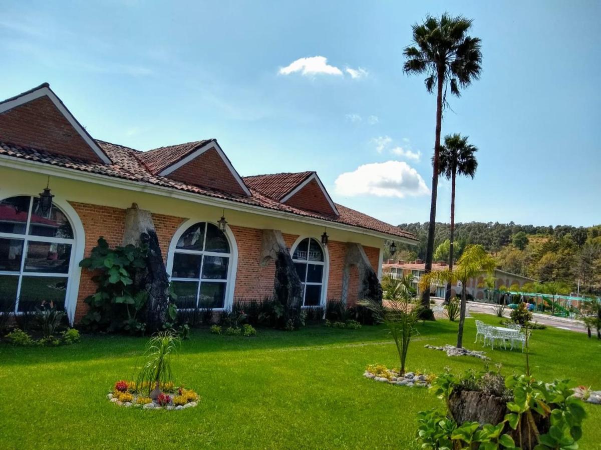 Hotel Villa Monarca Inn Zitácuaro المظهر الخارجي الصورة