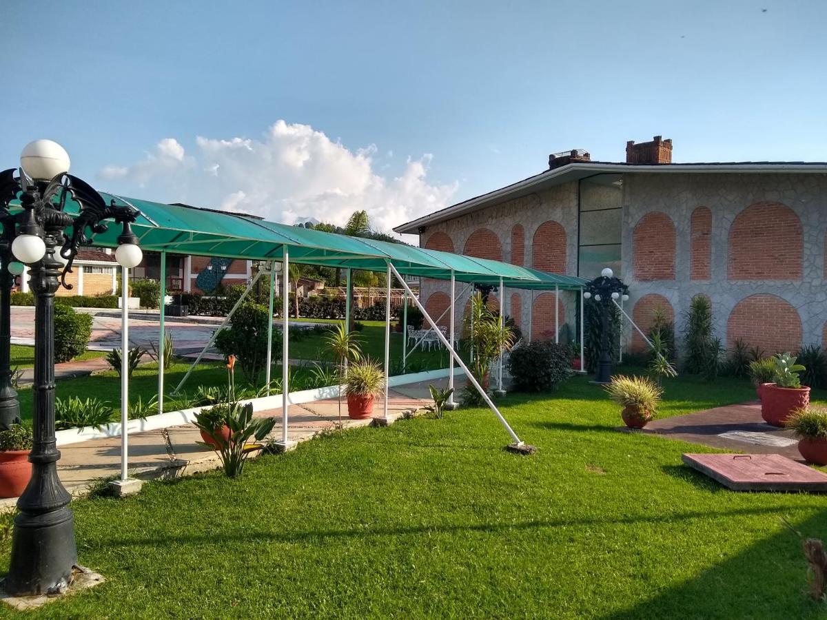 Hotel Villa Monarca Inn Zitácuaro المظهر الخارجي الصورة